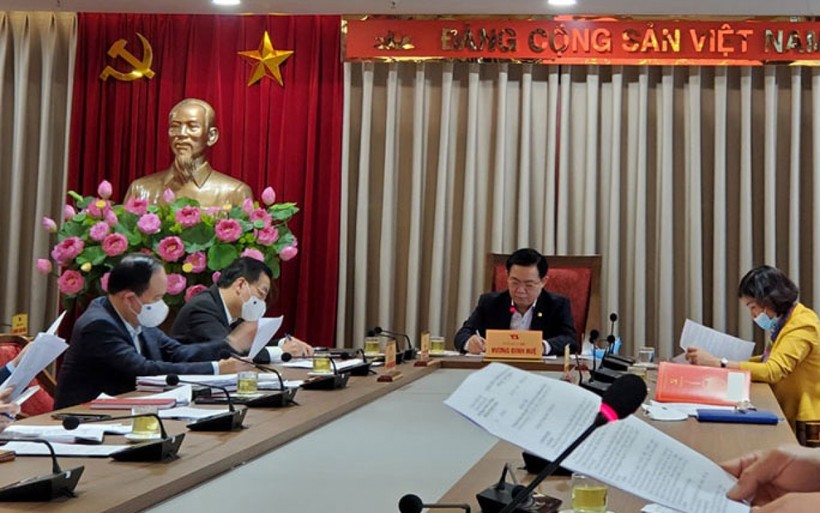 Bí thư Thành ủy Vương Đình Huệ chủ trì họp về công tác phòng, chống dịch Covid-19 trên địa bàn thành phố. Ảnh: VOV.