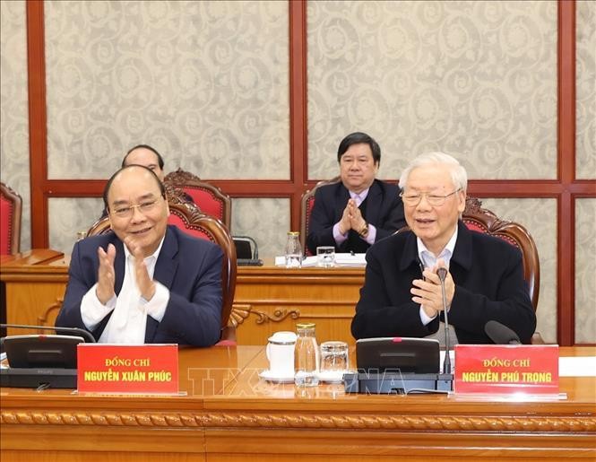 Tổng Bí thư, Chủ tịch nước Nguyễn Phú Trọng và Thủ tướng Nguyễn Xuân Phúc tại phiên họp. Ảnh: TTXVN.