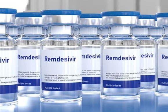 Bệnh nhân Covid-19 nặng sẽ có thêm cơ hội được điều trị khi thuốc Remdesivir được đưa vào sử dụng. Ảnh: Minh Khang.