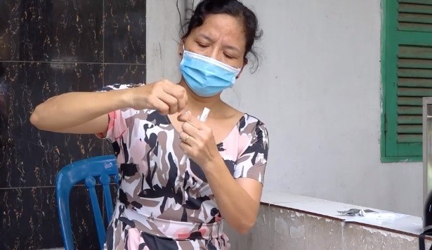 TP Hồ Chí Minh: Triển khai test nhanh tại các "vùng cam, đỏ" ở phường Tân Thành