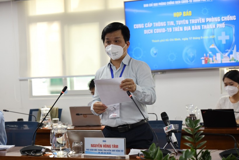 Phó Giám đốc Trung tâm Kiểm soát bệnh tật TP Nguyễn Hồng Tâm. Ảnh: Huyền Mai.