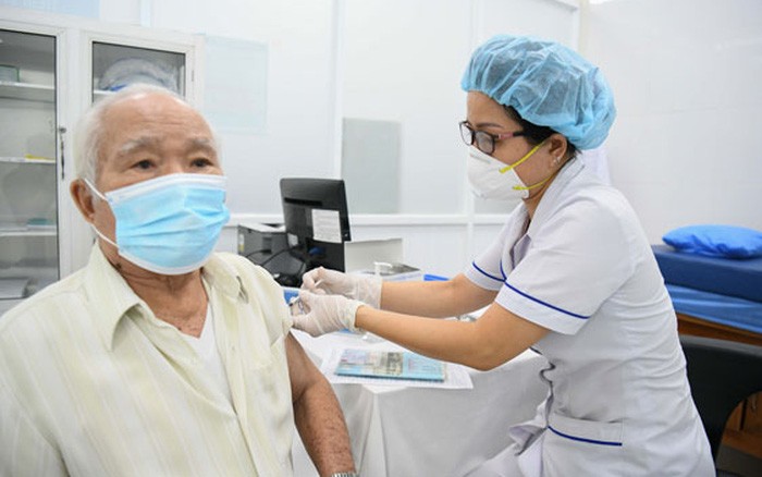 Việt Nam đã tiêm vượt mốc 79 triệu liều vắc xin Covid-19