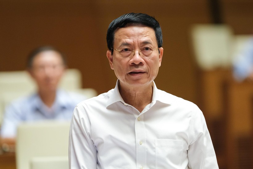 Bộ trưởng Bộ Thông tin và Truyền thông Nguyễn Mạnh Hùng. Ảnh: Quochoi.vn