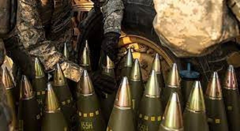 Mỹ đã cung cấp số lượng lớn đạn pháo 155mm cho Ukraine