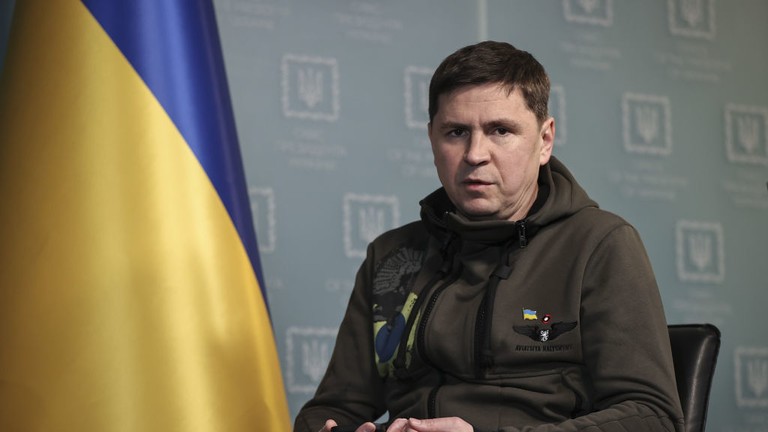 Trợ lý hàng đầu của Tổng thống Ukraine Vladimir Zelensky, ông Mikhail Podoliak