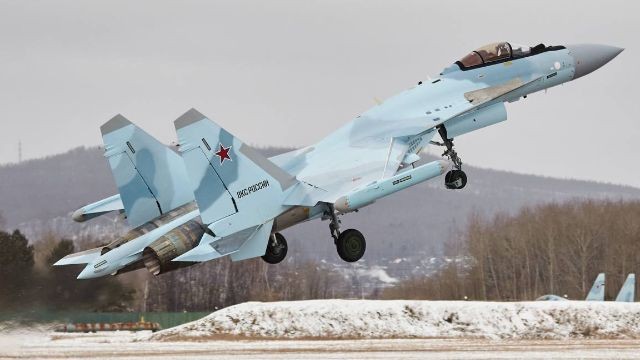 Chiến đấu cơ Su-35 của Nga
