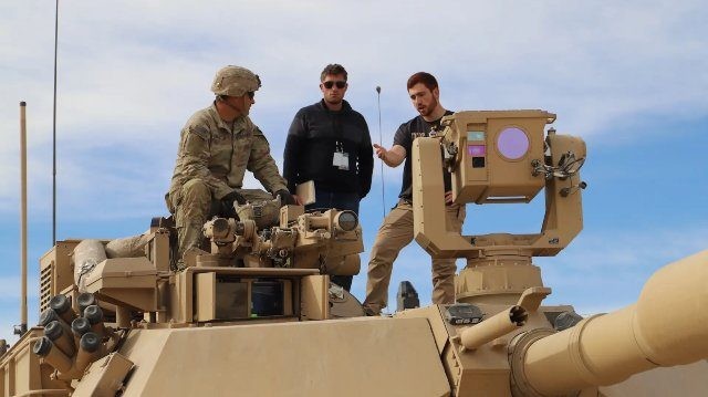 Mỹ nâng cấp độ kỹ năng mới cho tổ lái tăng M1 Abrams