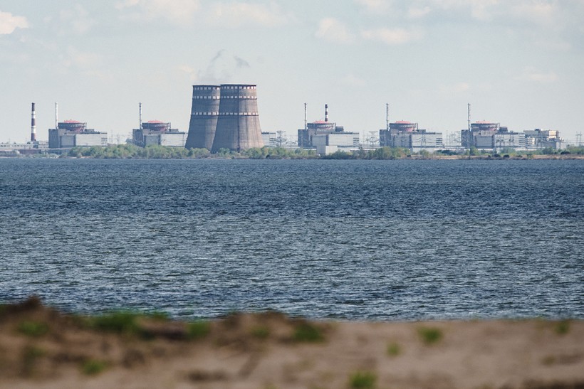 Nhà máy điện hạt nhân Zaporizhzhia tiếp tục bị UAV tấn công