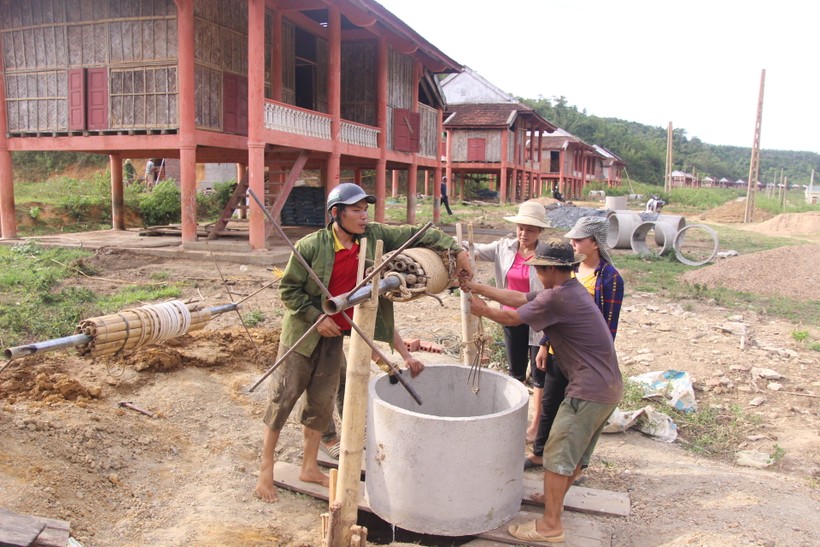 Khu tái định cư Kẻ Tắt (xã Thạch Ngàn, huyện Con Cuông, Nghệ An) đang được hoàn thiện để đón 20 hộ dân Đan Lai