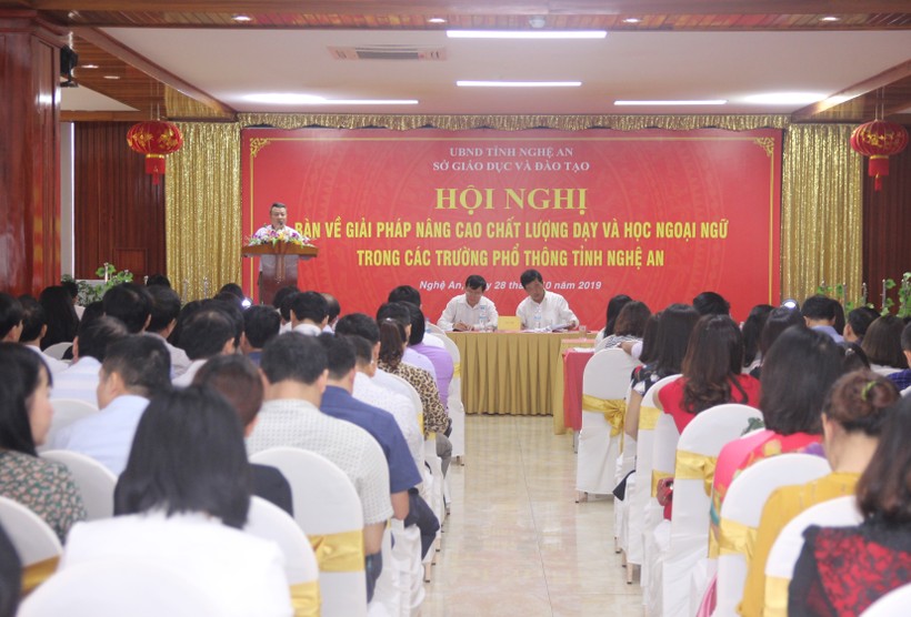 Hội nghị bàn giải pháp nâng cao chất lượng dạy và học ngoại ngữ trong trưởng phổ thông tỉnh Nghệ An.