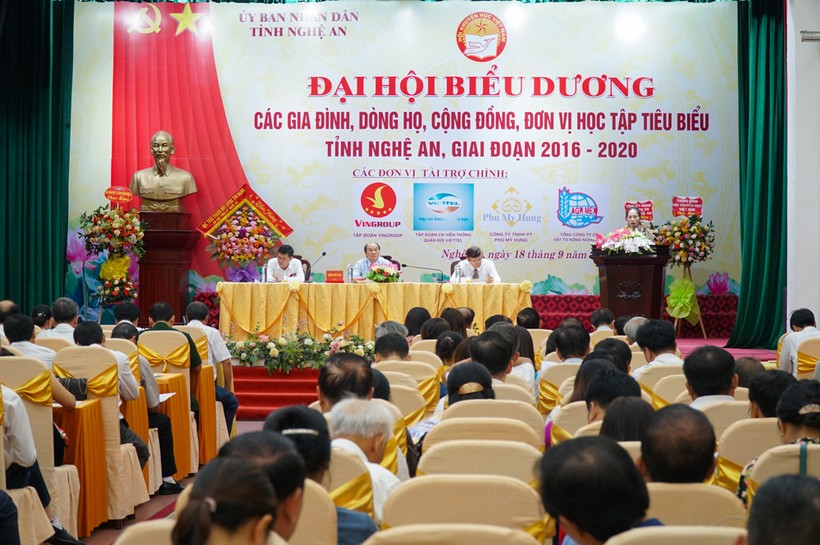 Đại hội Biểu dương các gia đình, dòng họ, cộng đồng, đơn vị học tập tiêu biểu tỉnh Nghệ An giai đoạn 2016 - 2020
