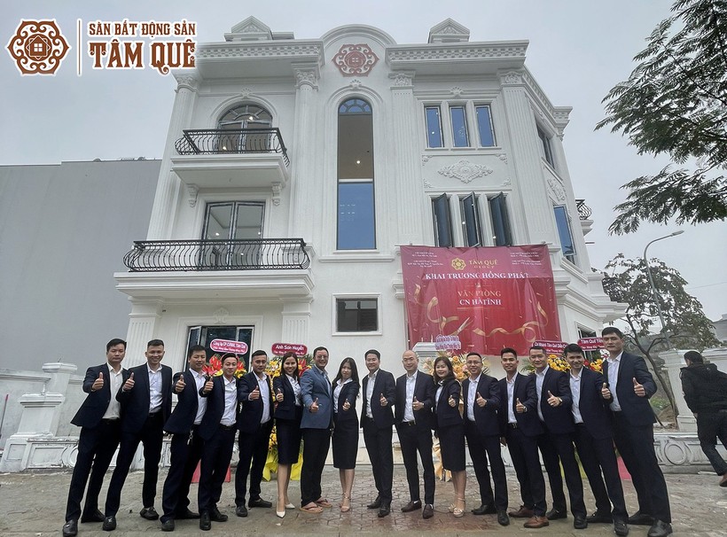 Chi nhánh Sàn bất động sản Tâm Quê khai trương văn phòng mới tại Hà Tĩnh.