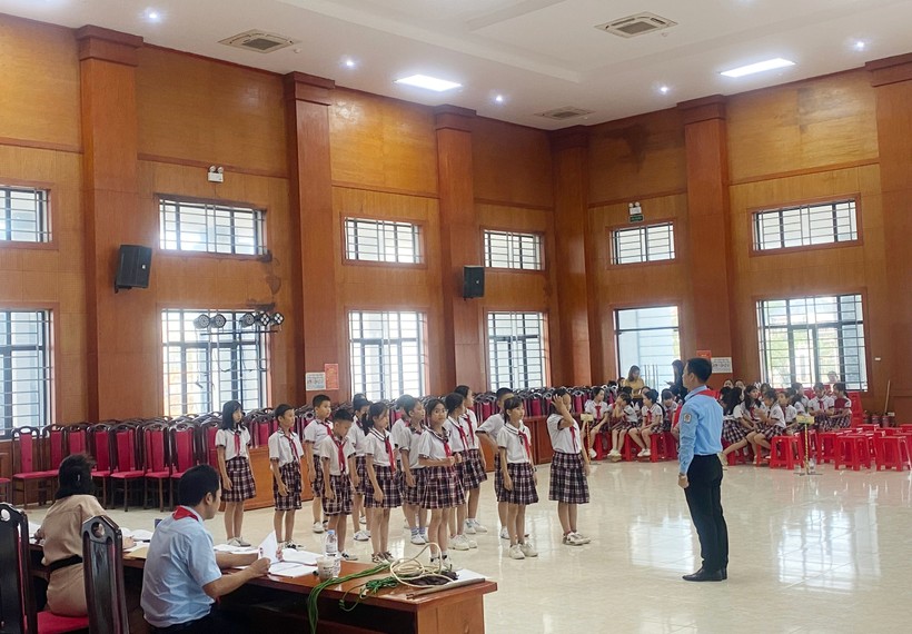 Giáo viên tham gia các nội dung tại hội thi Tổng phụ trách Đội giỏi cấp tỉnh Nghệ An. Ảnh: BTC