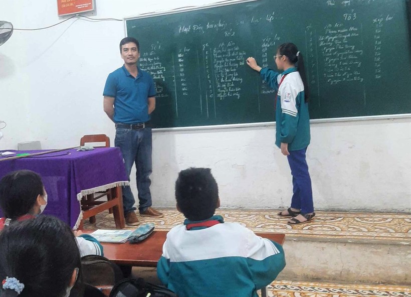 Hiện các giáo viên, nhân viên hợp đồng huyện Quỳnh Lưu được tạm ứng lương trước tết nguyên đán. Ảnh: HT