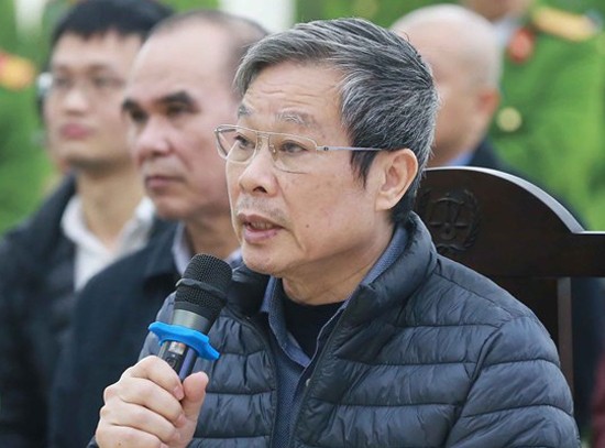 Bị cáo Nguyễn Bắc Son loanh quanh thay đổi lời khai tại tòa