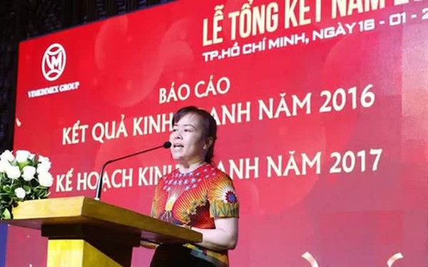 Hình ảnh hiếm hoi của bà Nguyễn Thị Loan