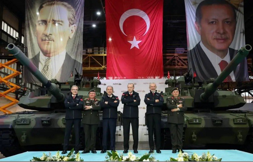 Tổng thống Recep Tayyip Erdogan dự lễ bàn giao tăng Altay.