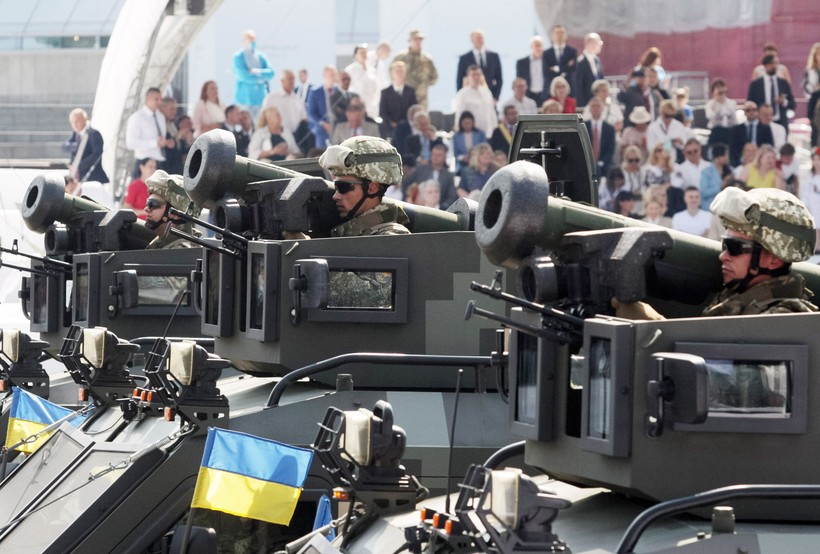 Tên lửa Javelin trong quân đội Ukraine.