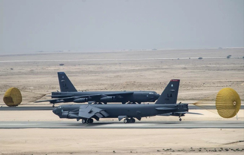 Máy bay B-52H của Mỹ tại căn cứ Al Udeid, Qatar.