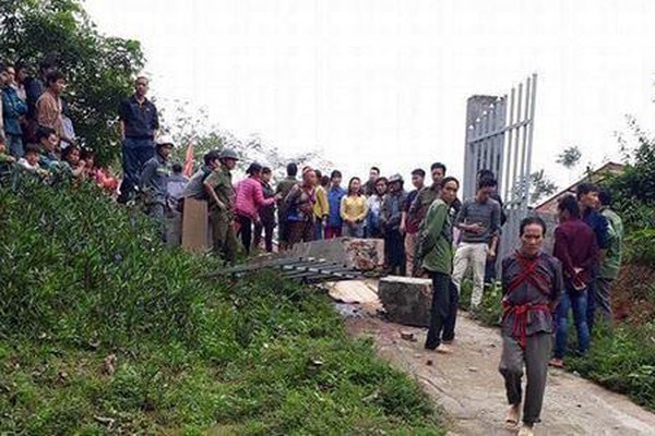 Hiện trường vụ đổ cổng trường khiến 3 học sinh tử vong tại huyện Văn Bàn