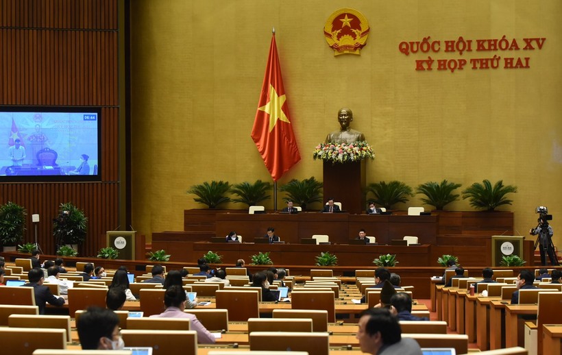 Ngày 8/11, Quốc hội thảo luận về kế hoạch phát triển kinh tế - xã hội và công tác phòng chống dịch. Ảnh: Quang Khánh
