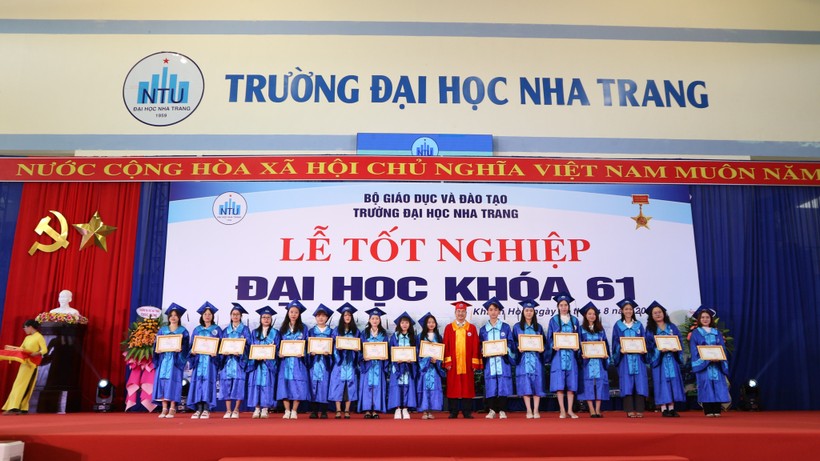 Lễ tốt nghiệp năm 2023 của Trường Đại học Nha Trang. Ảnh: NTCC