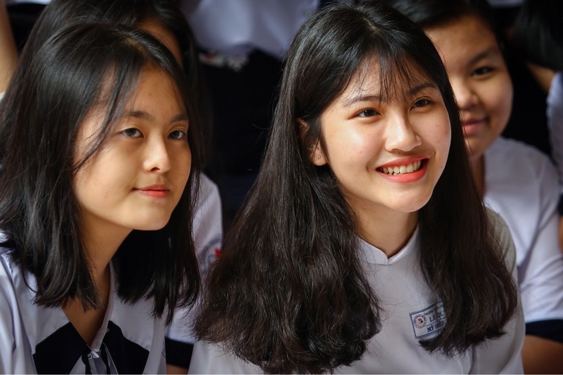 Học sinh Trường THPT Gia Định, TPHCM. Ảnh: Mạnh Tùng