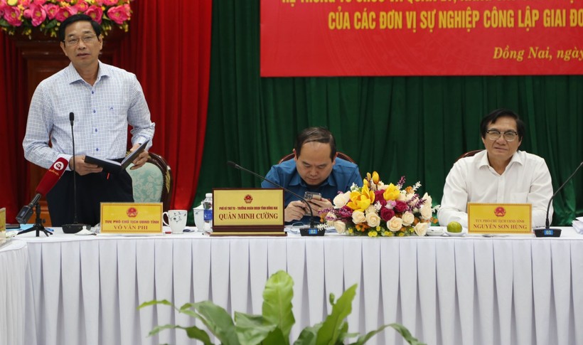 Phó Chủ tịch UBND tỉnh Đồng Nai Võ Văn Phi phát biểu tại buổi làm việc. Ảnh: Phúc Minh