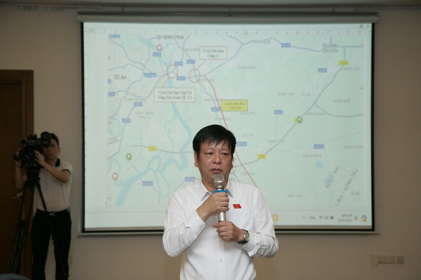 Phó chủ nhiệm Ủy ban tư pháp Nguyễn Trường Giang phát biểu tại buổi giám sát. (Ảnh: H.P).