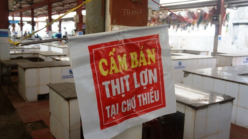 Từ ngày 16/5 đến 24/5/2019, UBND xã Dân Lý ra thông báo cấm bán thịt lợn ở chợ Thiều.
