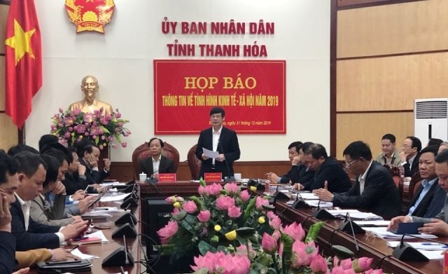 Ông Nguyễn Đình Xứng- Chủ tịch UBND tỉnh Thanh Hóa chủ trị cuộc họp báo quý 4/2019.