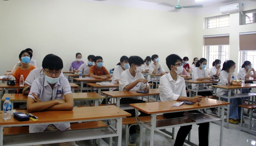 Thí sịnh dự thi vào Trường THPT chuyên Lam Sơn (Thanh Hóa).