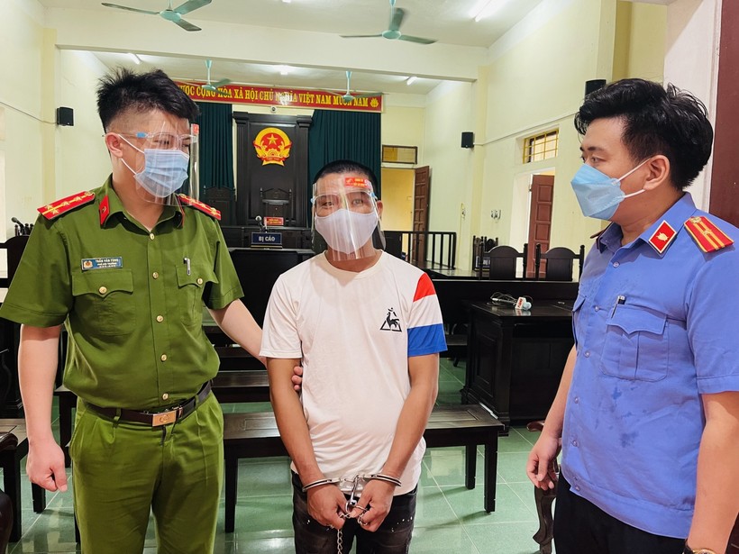 Bị cáo Nguyễn Văn Bắc bị TAND huyện Nông Cống (Thanh Hóa) tuyên phạt 15 tháng tù giam.