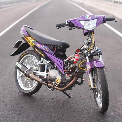 Yamaha Exciter tím mộng mơ của biker yêu tốc độ