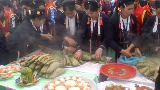 Bánh chưng gù được giới thiệu trong các hội thi của đồng bào dân tộc