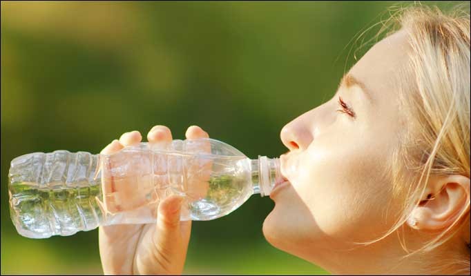 Cách thông minh để uống đủ nước