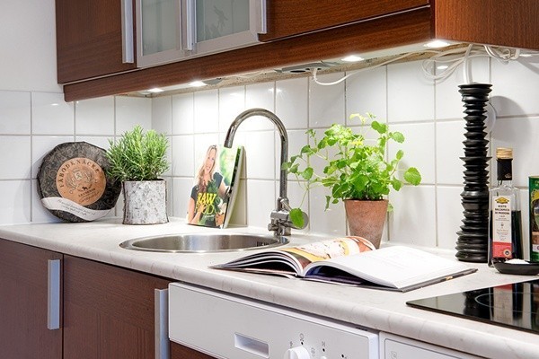 Bếp và bồn rửa nên đặt cách nhau tối thiểu khoảng 60cm.