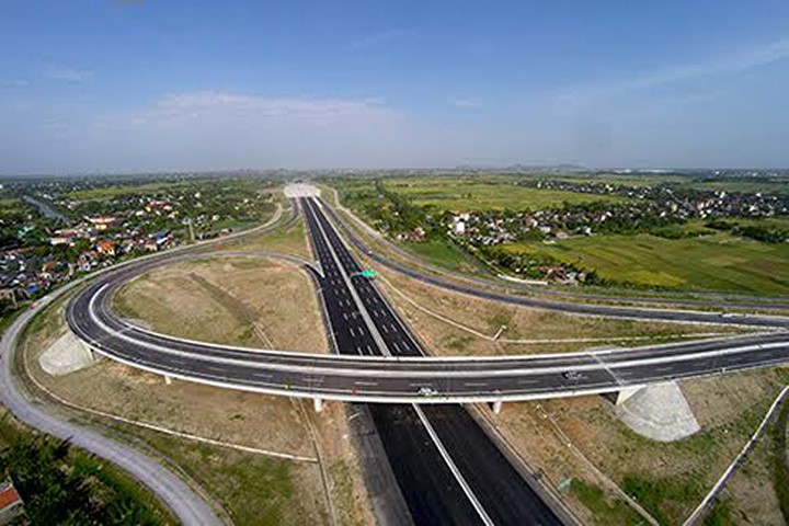 Hà Nội sẽ có đường cao tốc 8 làn xe