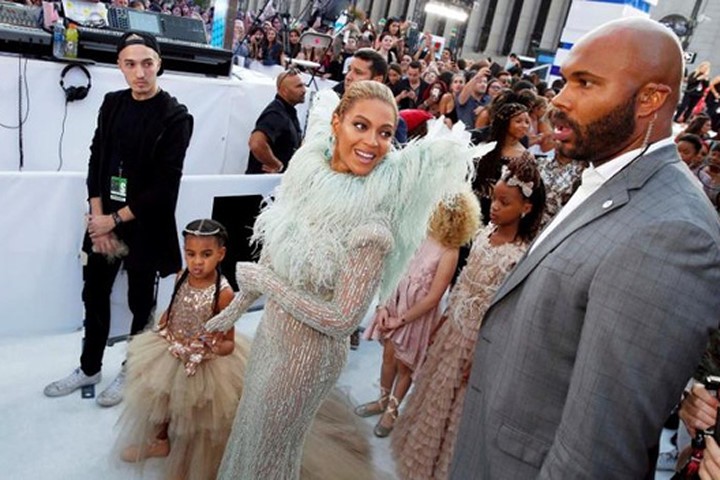 Beyonce gây bão tại lễ trao giải âm nhạc