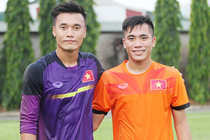 Chuyện ít biết về hai anh em cùng khoác áo U19 Việt Nam ở VCK U19 châu Á 2016
