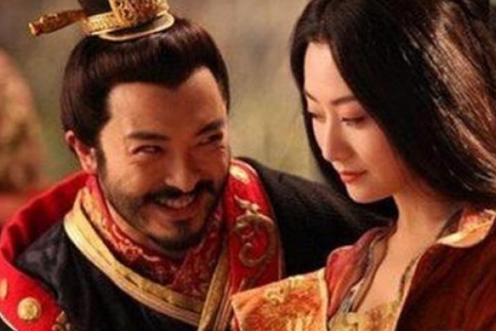 Tiết lộ đời sống "hậu cung" của vua chúa Trung Hoa