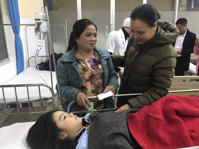 Ngành GD-ĐT tỉnh Lâm Đồng đã động viên, thăm hỏi, hỗ trợ kịp thời các học sinh bị thương