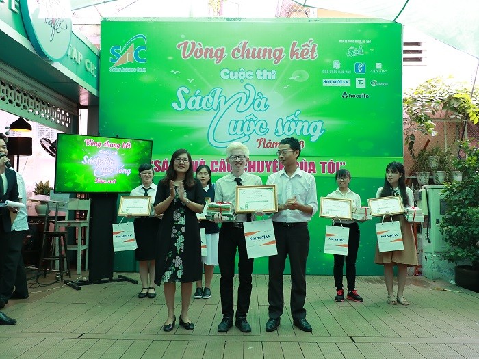 Thạch Trần Bạch Long, Sinh viên Trường ĐH Sư phạm TPHCM giành giải Nhất cuộc thi 