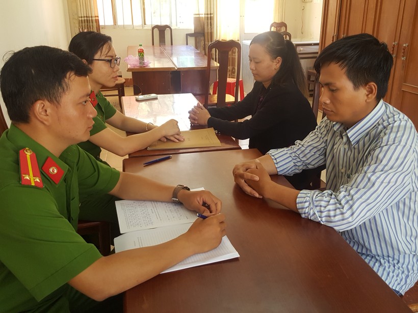 Đối tượng Thuận và Loan tại cơ quan điều tra