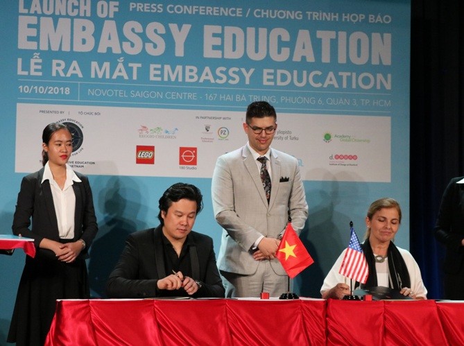 Ra mắt tổ chức giáo dục Embassy Education tại Việt Nam