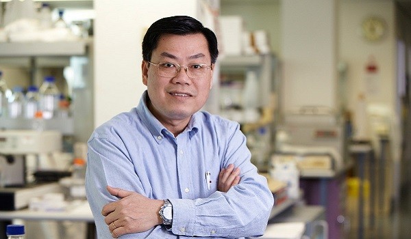 GS Nguyễn Văn Tuấn, Cố vấn cao cấp về khoa học của Đại học Tôn Đức Thắng.