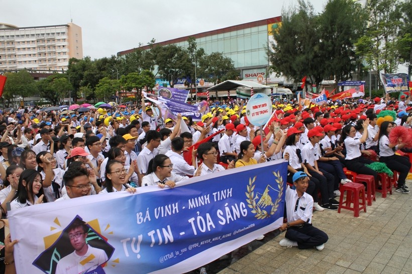 Không khí cổ vũ cho Nguyễn Bá Vinh tại điểm cầu Cần Thơ vào ngày 15/9