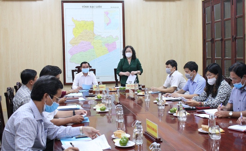 Đoàn công tác của Bộ GD&ĐT do Thứ trưởng Ngô Thị Minh dẫn đầu làm việc tại tỉnh Bạc Liêu.