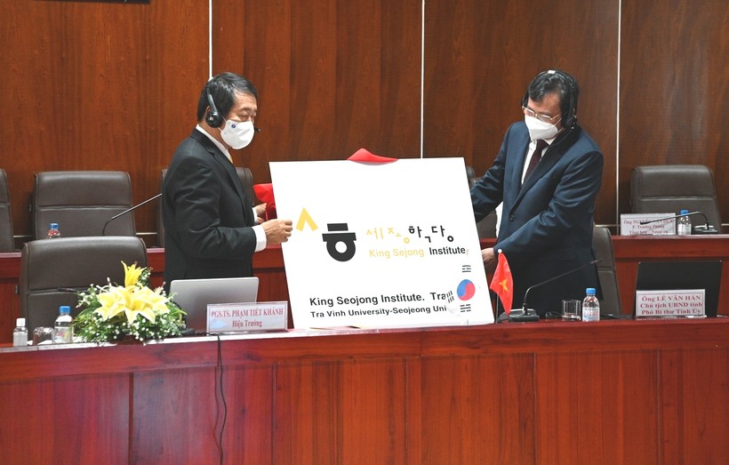 Quang cảnh lễ ra mắt Học viện Ngôn ngữ và Văn hóa Hàn Quốc King Sejong - Trà Vinh.
