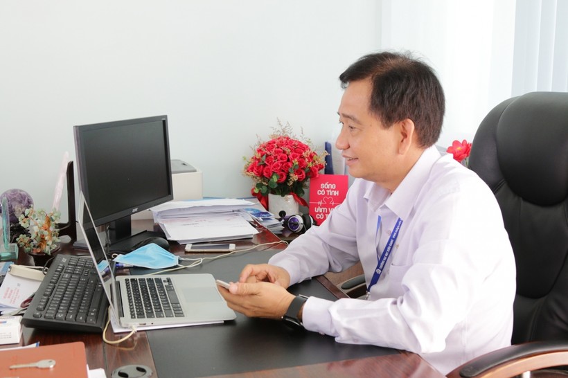 TS Nguyễn Tuấn Khanh, Hiệu trưởng Trường ĐH Kiên Giang phát biểu bế mạc khóa bồi dưỡng online “Kỹ năng mềm thiết yếu dành cho SV đại học”.